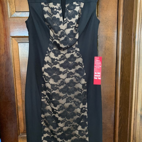 Dress - Picture 2 of 3